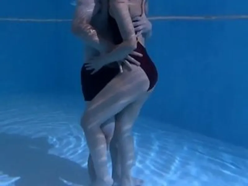 hen237 sex,yingke sex,jav phụ đề tiếng việt Chồng lạnh nhạt, vợ ngoại tình với HLV dạy bơi